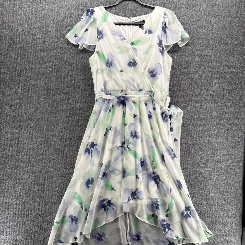 DKNY Dress Size 12 White Floral Faux Wrap Flowy Boho Cottagecore Romantic Modest
